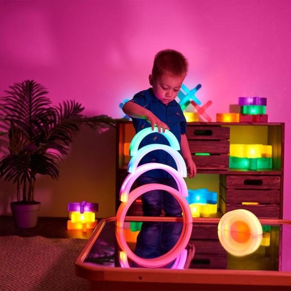 Lichtgevende gekleurde bogen
