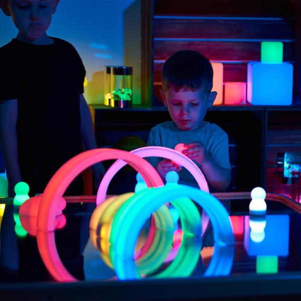 Lichtgevende gekleurde bogen