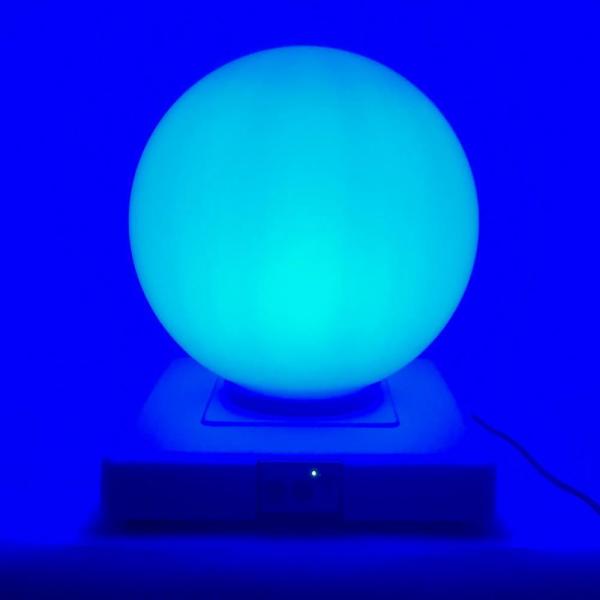 Nenko Interactive - LED Lichtbol (vrijstaand)