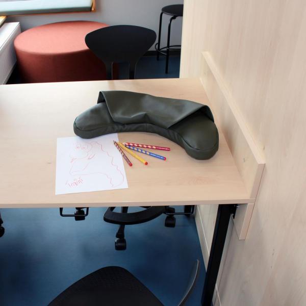 Oliz verzwaard buidel schootkussen met ballen (3 kg)