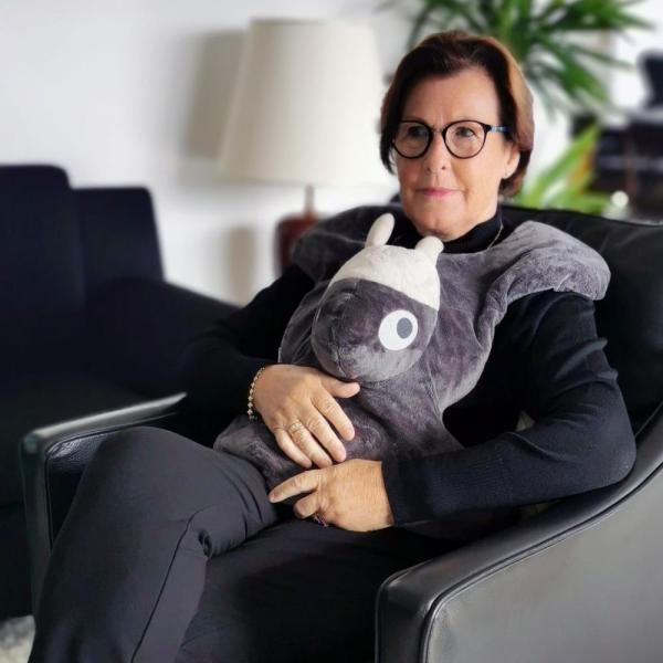 Oliz verzwaringsknuffel Pilo - groot (2,7 kg)